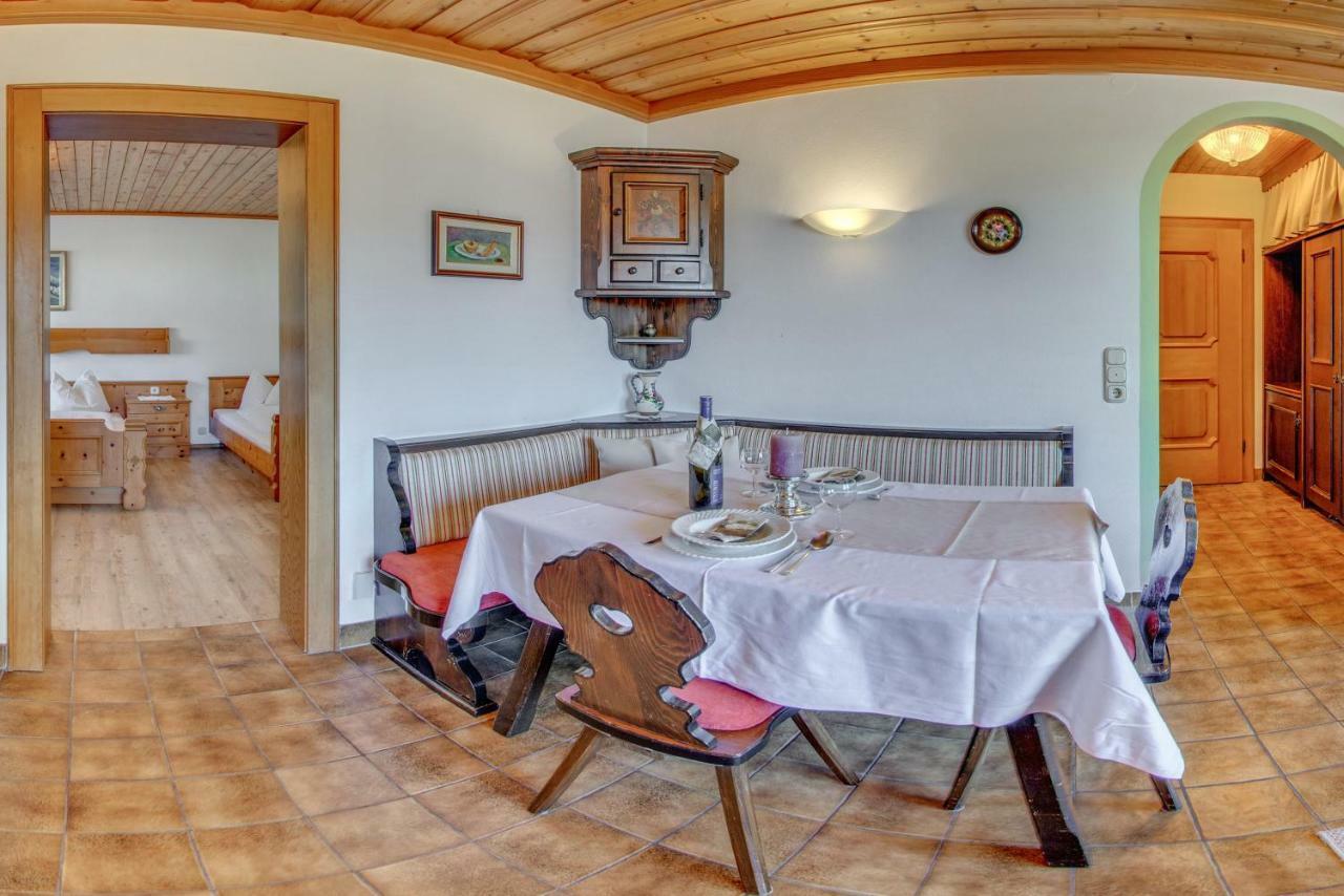 Ferienwohnungen Hinterholzer St. Jakob in Haus Buitenkant foto